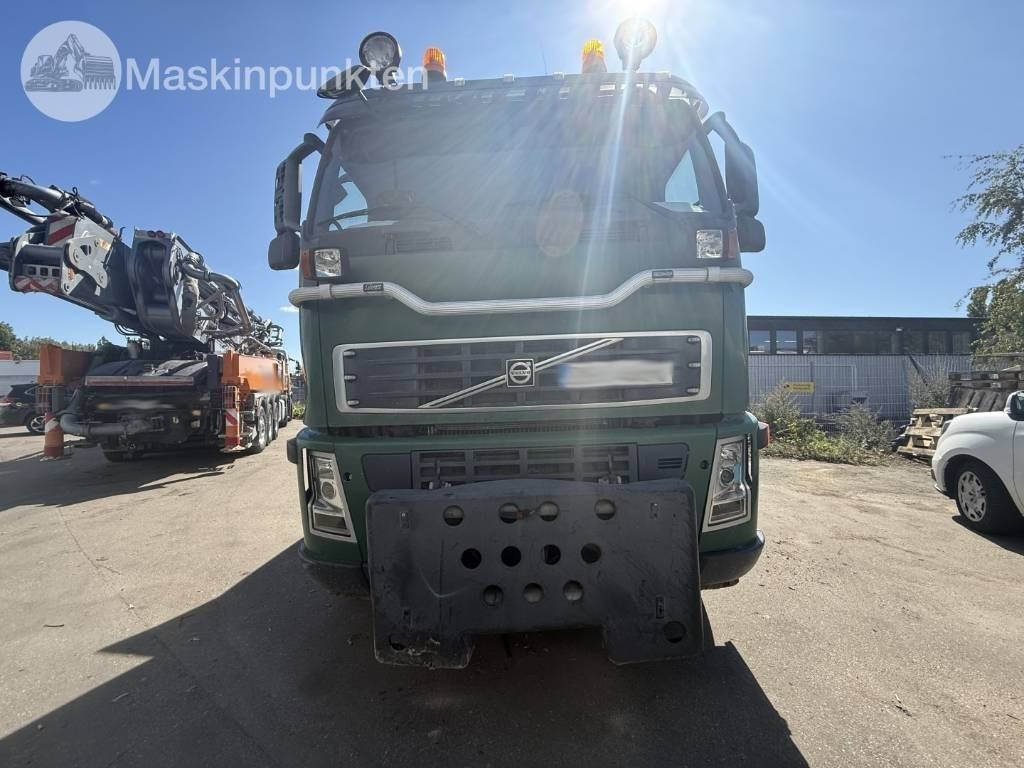 Volvo FH 520 - Hook lift truck: picture 2 Volvo FH 520 - Hook lift truck: picture 2