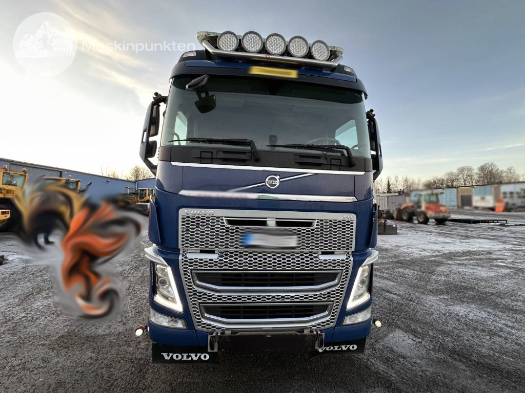Volvo FH 540 - Crane truck: picture 4 Volvo FH 540 - Crane truck: picture 4