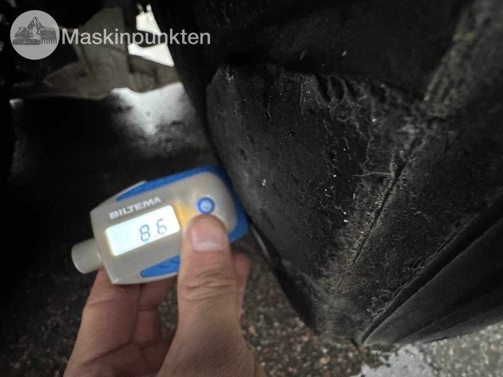 Hook lift truck Volvo FH 8*4 Tridem lastväxlare: picture 22