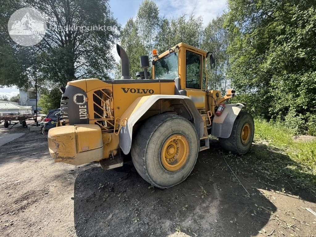 Volvo L 120 - Wheel loader: picture 5 Volvo L 120 - Wheel loader: picture 5