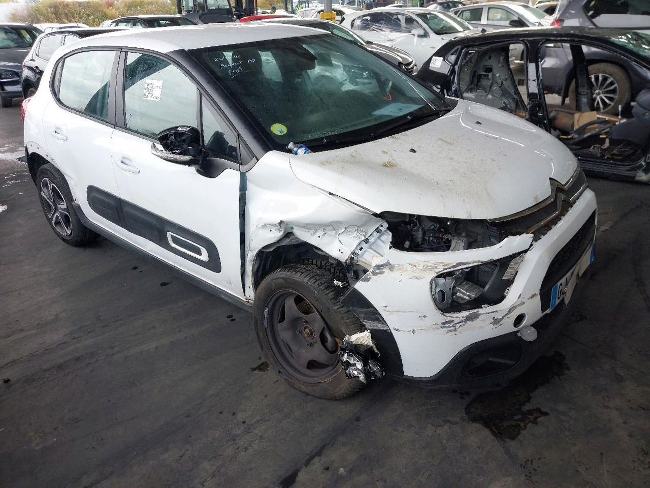 CITROEN C3 III 1.5 BLUEHDI 100 FEEL - Car: picture 1 CITROEN C3 III 1.5 BLUEHDI 100 FEEL - Car: picture 1