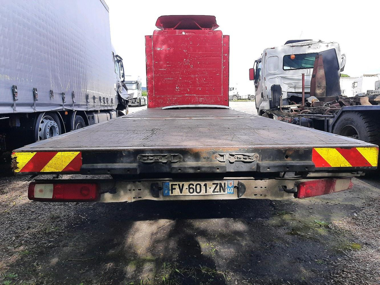 RENAULT PREMIUM 470 PLATEAU - Dropside/ Flatbed truck: picture 5 RENAULT PREMIUM 470 PLATEAU - Dropside/ Flatbed truck: picture 5