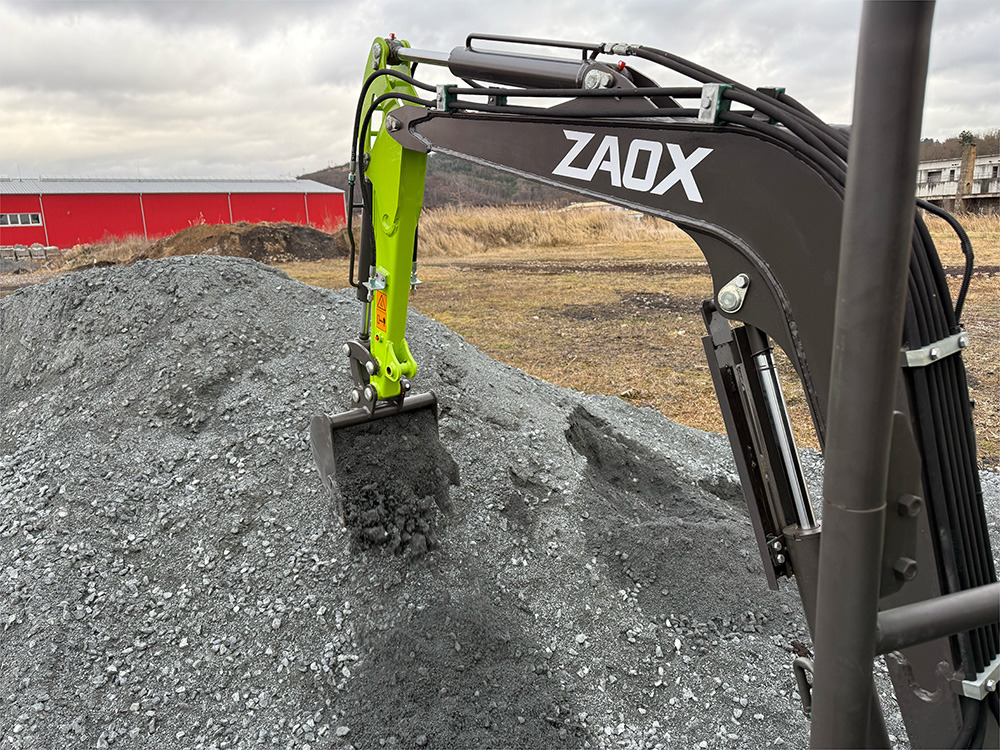 ZAOX ZA16A - Mini excavator: picture 2 ZAOX ZA16A - Mini excavator: picture 2