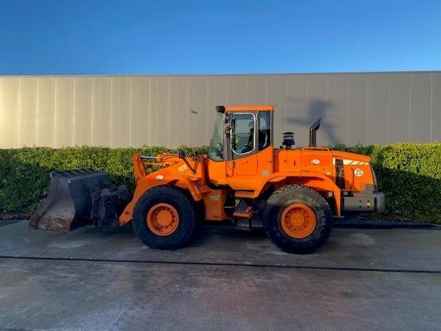 Doosan DL 200 - Wheel loader: picture 3 Doosan DL 200 - Wheel loader: picture 3