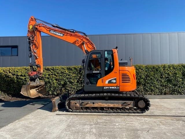 Doosan DX140 LCR-5 - Crawler excavator: picture 3 Doosan DX140 LCR-5 - Crawler excavator: picture 3
