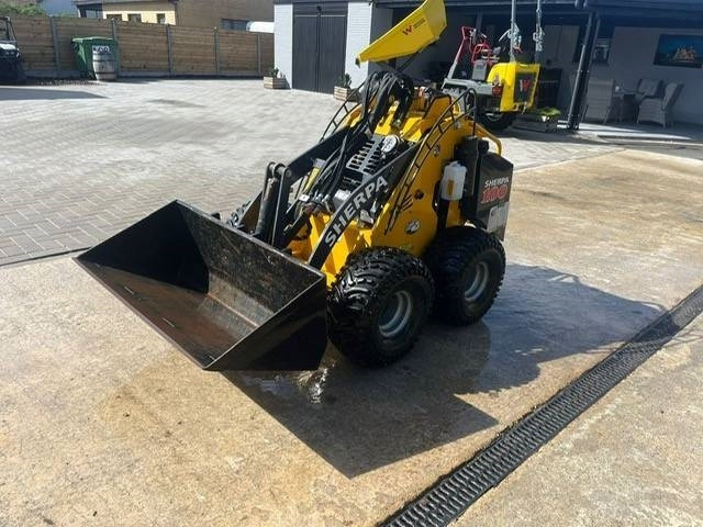 Sherpa 100 - Compact loader: picture 3 Sherpa 100 - Compact loader: picture 3