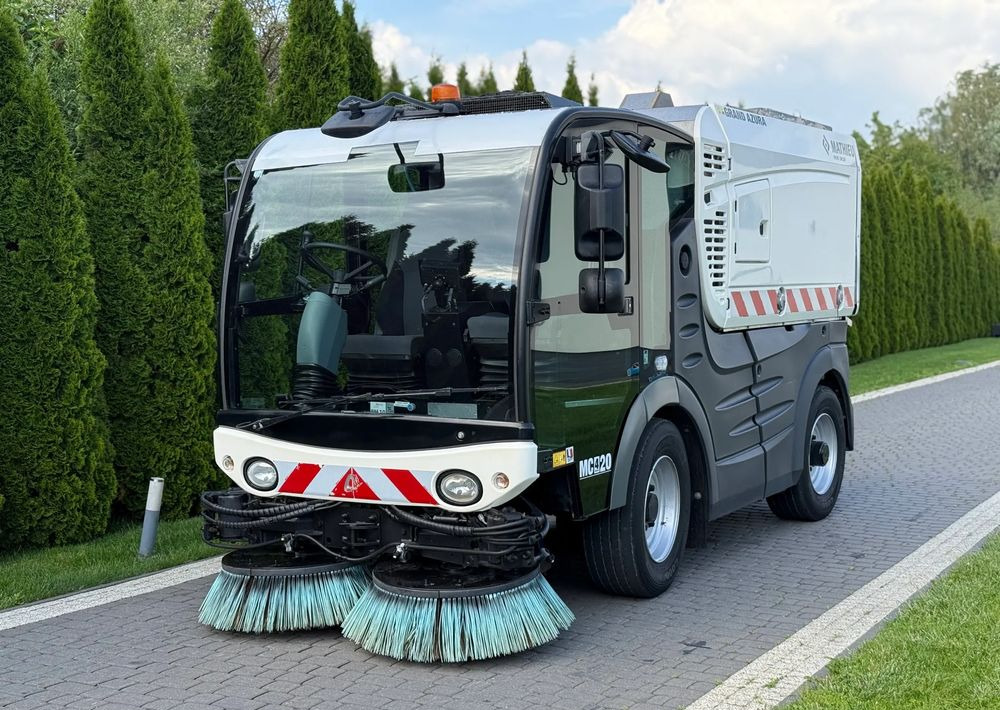 Inny MATHIEU GRAND AZURA MC420 ZAMIATARKA - Garbage truck: picture 1 Inny MATHIEU GRAND AZURA MC420 ZAMIATARKA - Garbage truck: picture 1