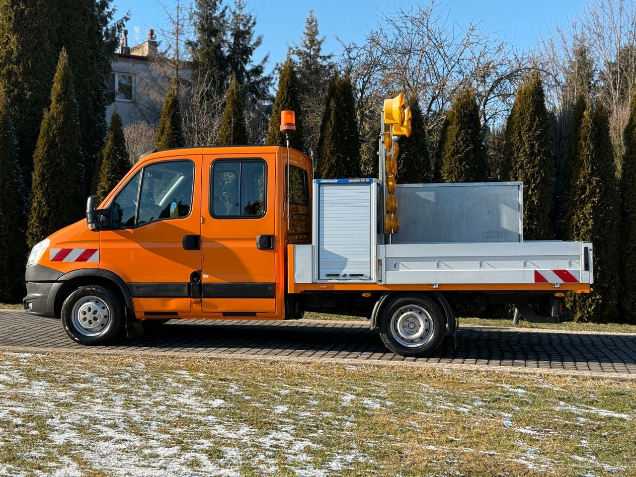 Iveco DAILY 35S13 DOUBLE CABIN - Open body delivery van: picture 4 Iveco DAILY 35S13 DOUBLE CABIN - Open body delivery van: picture 4