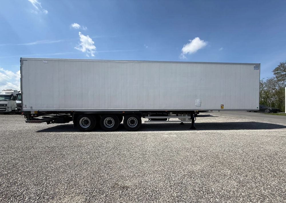 Lamberet THERMO KING SLXe SPECTRUM PODNOSZONA OŚ - Refrigerator semi-trailer: picture 5 Lamberet THERMO KING SLXe SPECTRUM PODNOSZONA OŚ - Refrigerator semi-trailer: picture 5