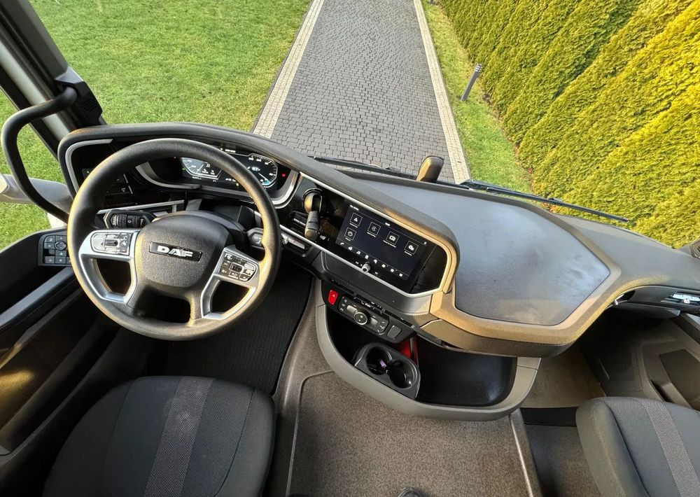 Tractor unit DAF XF 530 RETARDER PARK COOL: picture 12