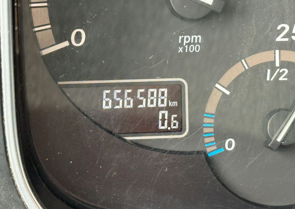 Mercedes-Benz ACTROS 1845 HYDRAULIKA leasing Mercedes-Benz ACTROS 1845 HYDRAULIKA: picture 12 Mercedes-Benz ACTROS 1845 HYDRAULIKA leasing Mercedes-Benz ACTROS 1845 HYDRAULIKA: picture 12