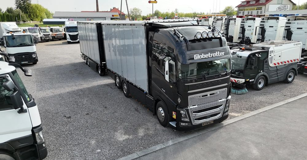 Volvo FH16 660 HP TANDEM 6x2 LIMITED EDITION - Curtainsider truck: picture 1 Volvo FH16 660 HP TANDEM 6x2 LIMITED EDITION - Curtainsider truck: picture 1