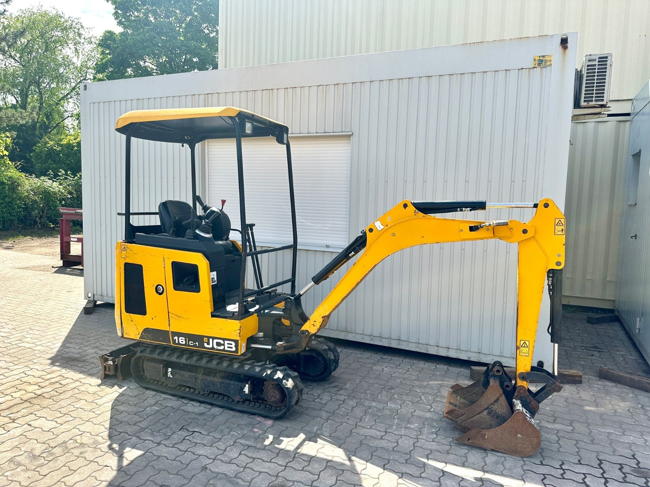 JCB 16C-1 /2020 BJ/1.283 BH/verbr. Laufwerk/2xLöffel - Mini excavator: picture 4 JCB 16C-1 /2020 BJ/1.283 BH/verbr. Laufwerk/2xLöffel - Mini excavator: picture 4