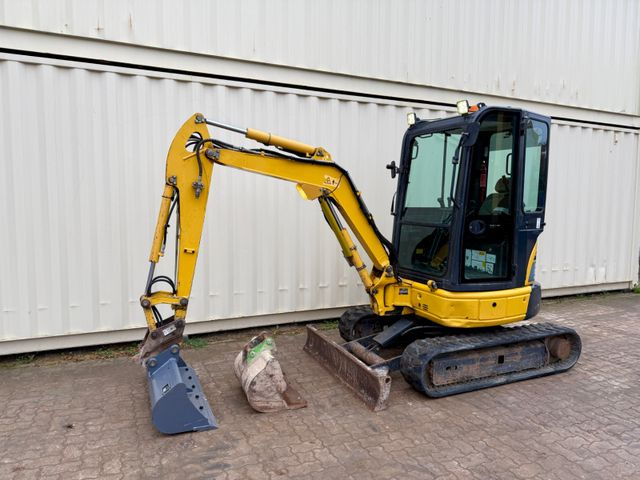 Komatsu PC26MR-3 / 2020 BJ / 2 x Löffel - Mini excavator: picture 4 Komatsu PC26MR-3 / 2020 BJ / 2 x Löffel - Mini excavator: picture 4