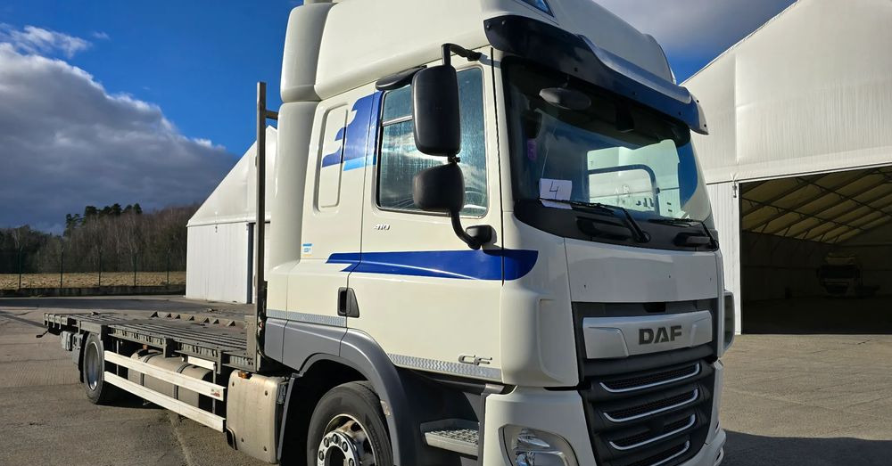 DAF CF 410 EURO 6 Laweta - Platforma super stan - Dropside/ Flatbed truck: picture 1 DAF CF 410 EURO 6 Laweta - Platforma super stan - Dropside/ Flatbed truck: picture 1