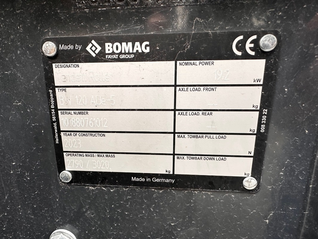 BOMAG DE BW 120 ADe-5 - Roller: picture 2 BOMAG DE BW 120 ADe-5 - Roller: picture 2