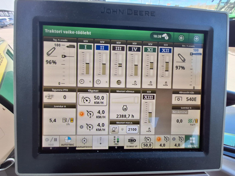 Farm tractor John Deere 6R 155: picture 13