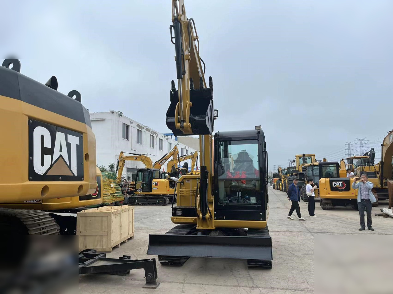 CATERPILLAR 305.5E2 - Mini excavator: picture 3 CATERPILLAR 305.5E2 - Mini excavator: picture 3