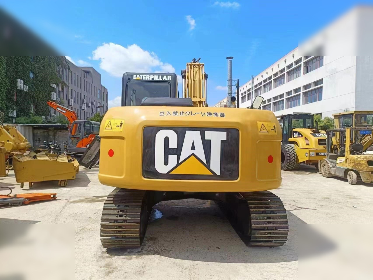 CATERPILLAR 312D - Crawler excavator: picture 3 CATERPILLAR 312D - Crawler excavator: picture 3
