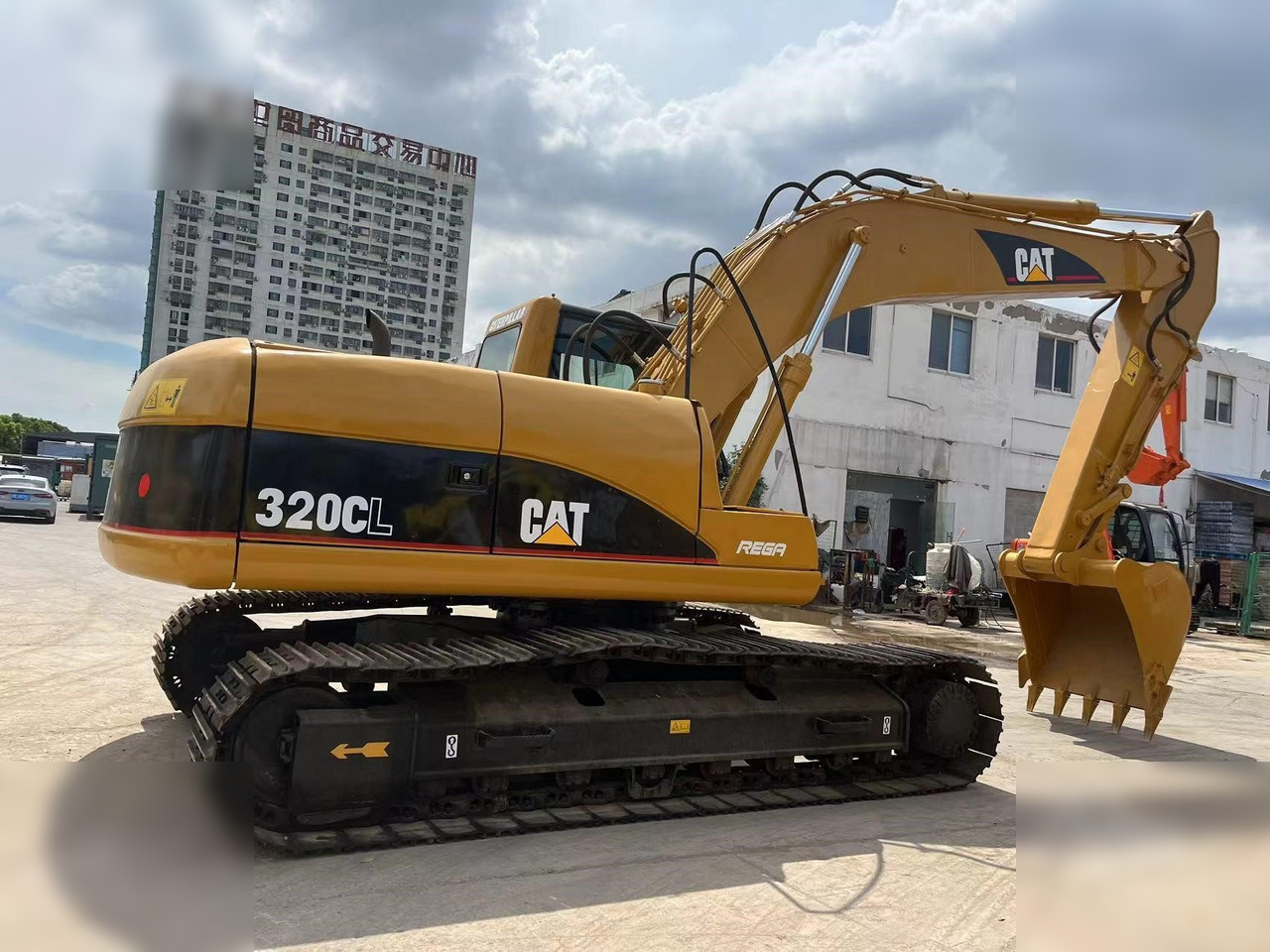 Crawler excavator CATERPILLAR 320CL: picture 7 Crawler excavator CATERPILLAR 320CL: picture 7