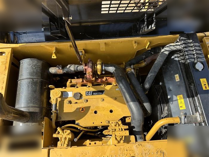 Crawler excavator CATERPILLAR 320D: picture 7 Crawler excavator CATERPILLAR 320D: picture 7
