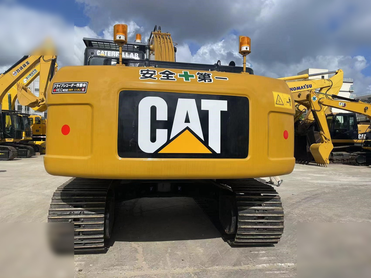 CATERPILLAR 320D - Crawler excavator: picture 3 CATERPILLAR 320D - Crawler excavator: picture 3