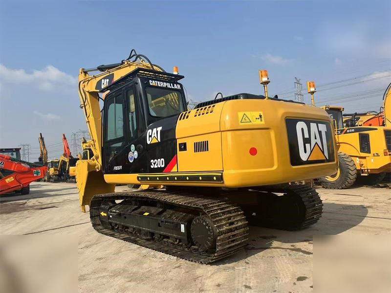 CATERPILLAR 320D - Crawler excavator: picture 4 CATERPILLAR 320D - Crawler excavator: picture 4