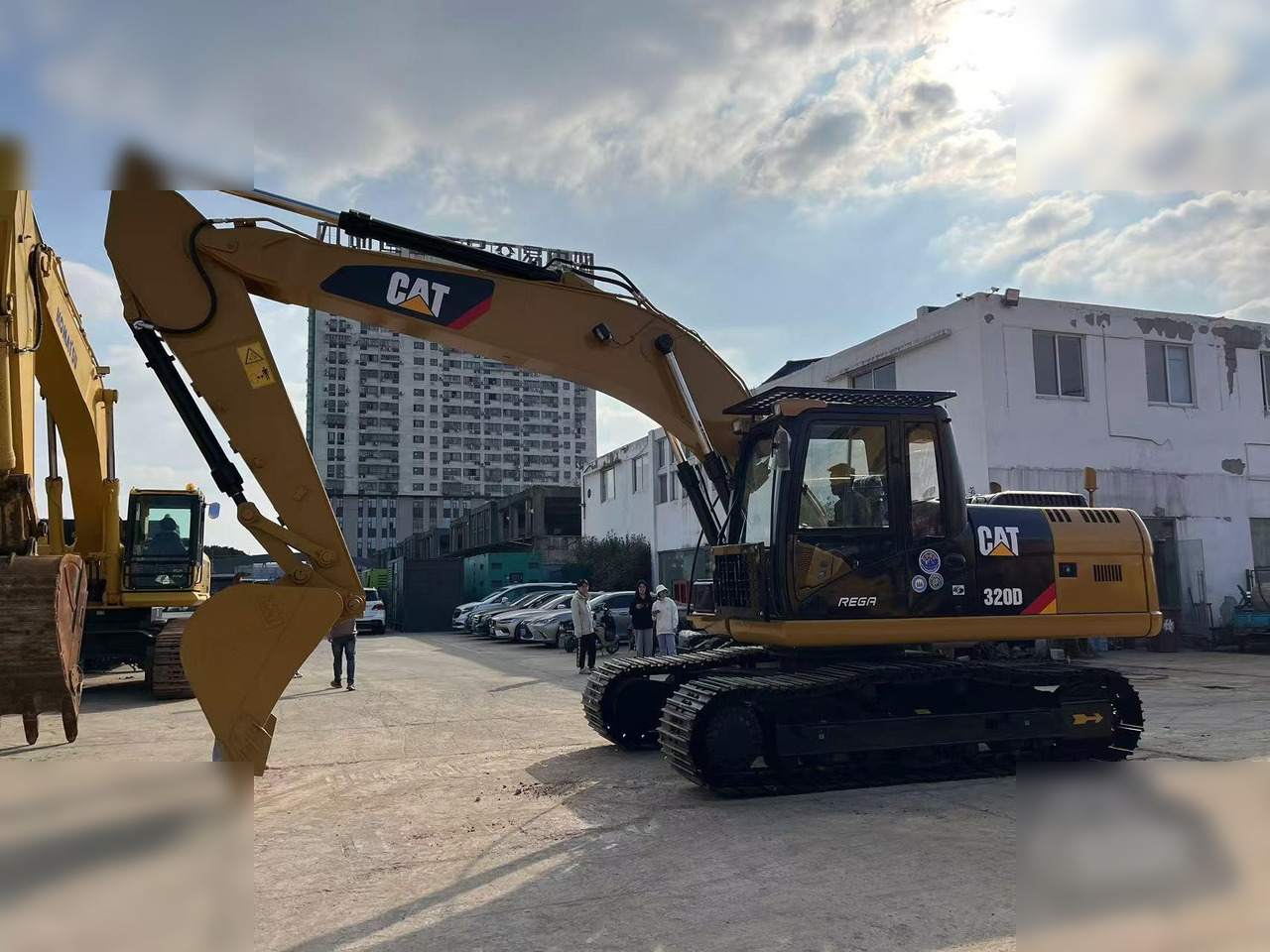 CATERPILLAR 320D - Crawler excavator: picture 3 CATERPILLAR 320D - Crawler excavator: picture 3