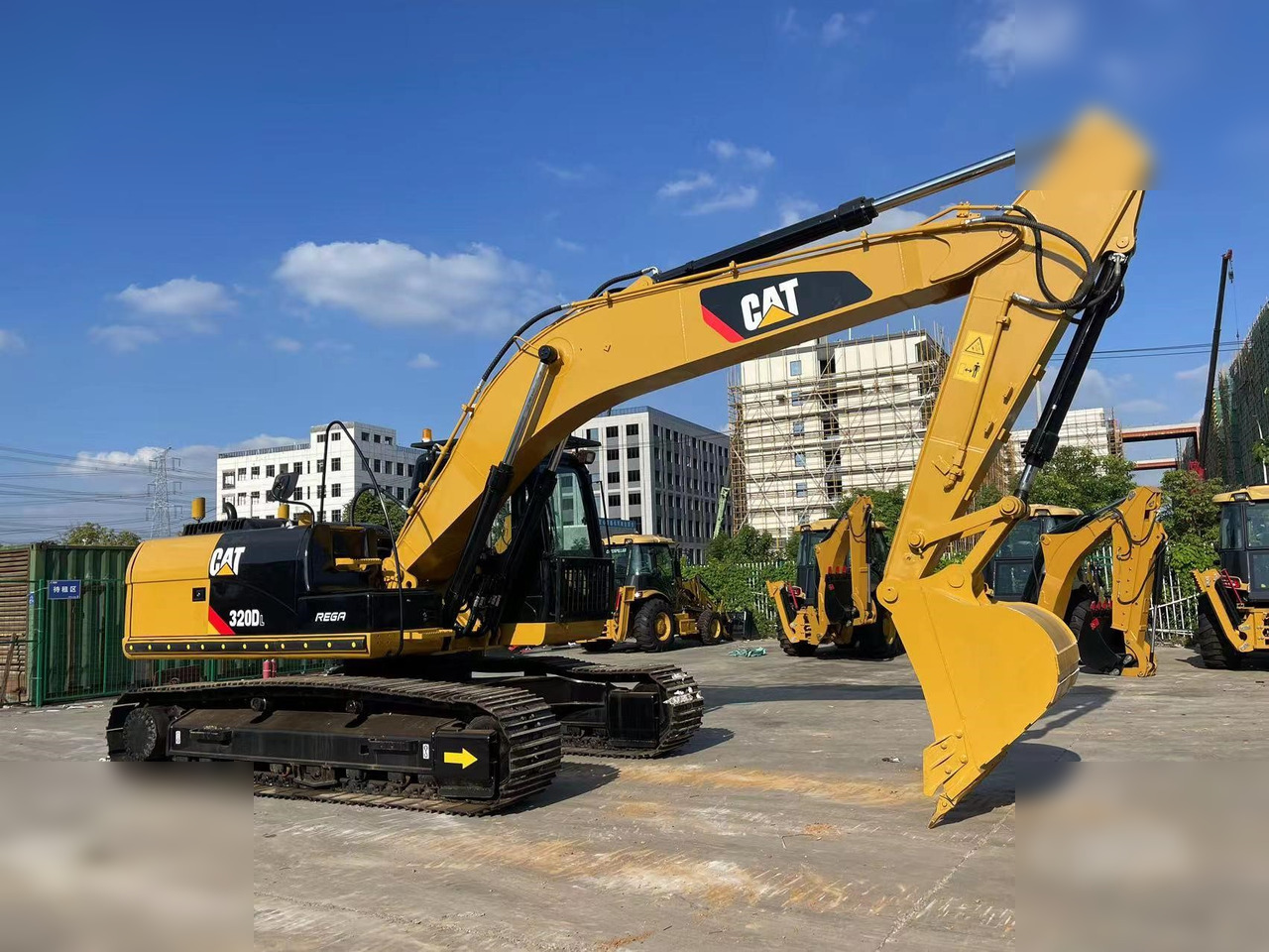 CATERPILLAR 320DL - Crawler excavator: picture 4 CATERPILLAR 320DL - Crawler excavator: picture 4
