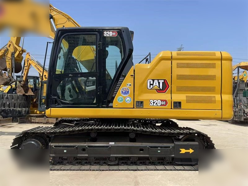 CATERPILLAR 320GC - Crawler excavator: picture 3 CATERPILLAR 320GC - Crawler excavator: picture 3