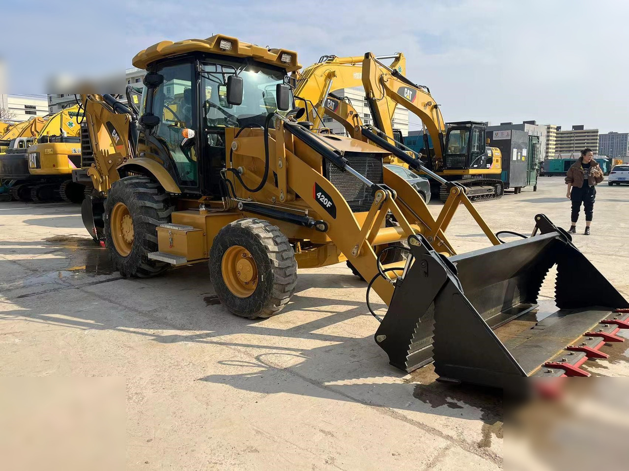 CATERPILLAR 420F - Backhoe loader: picture 4 CATERPILLAR 420F - Backhoe loader: picture 4