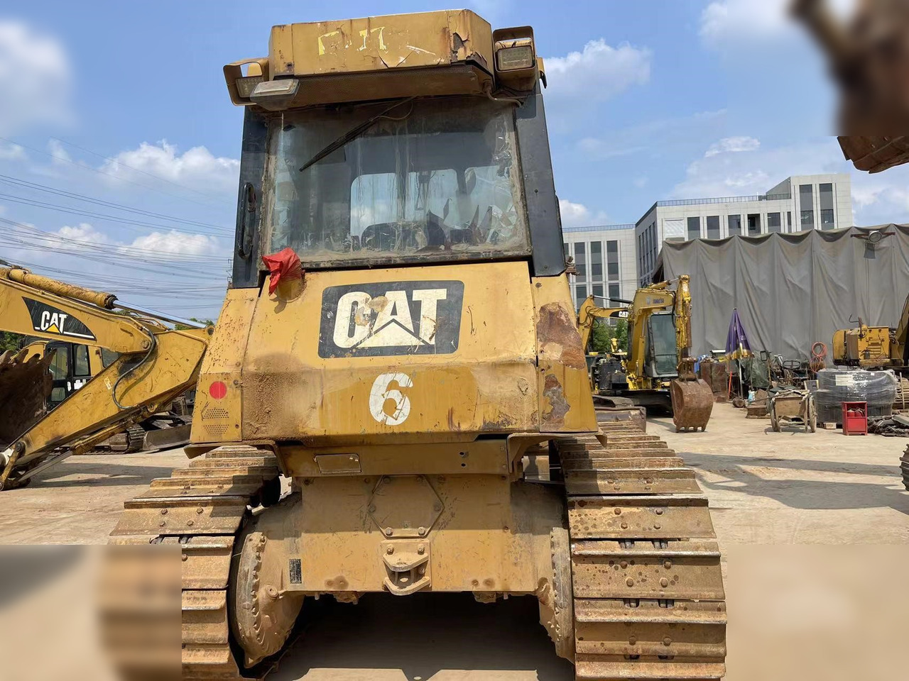 CATERPILLAR D6G - Bulldozer: picture 2 CATERPILLAR D6G - Bulldozer: picture 2
