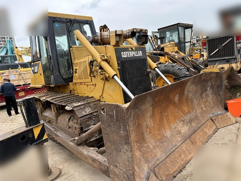 CATERPILLAR D6G2 XL - Bulldozer: picture 1 CATERPILLAR D6G2 XL - Bulldozer: picture 1