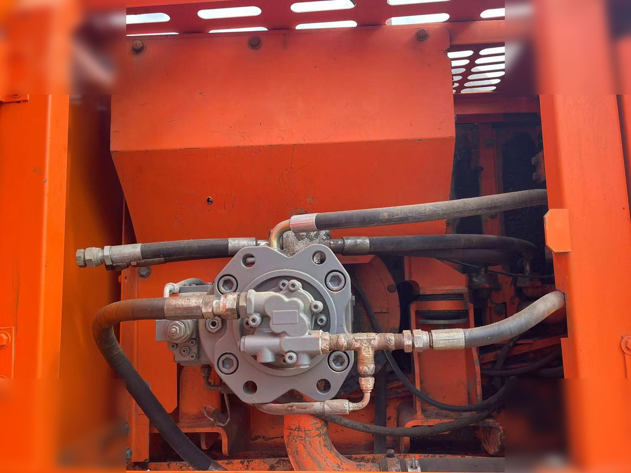 Crawler excavator DOOSAN DX225 LCA: picture 7 Crawler excavator DOOSAN DX225 LCA: picture 7