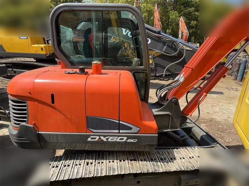 DOOSAN DX60E-9C - Mini excavator: picture 2 DOOSAN DX60E-9C - Mini excavator: picture 2