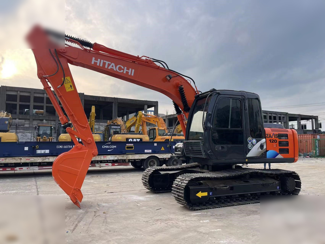 HITACHI ZX120 - Crawler excavator: picture 4 HITACHI ZX120 - Crawler excavator: picture 4