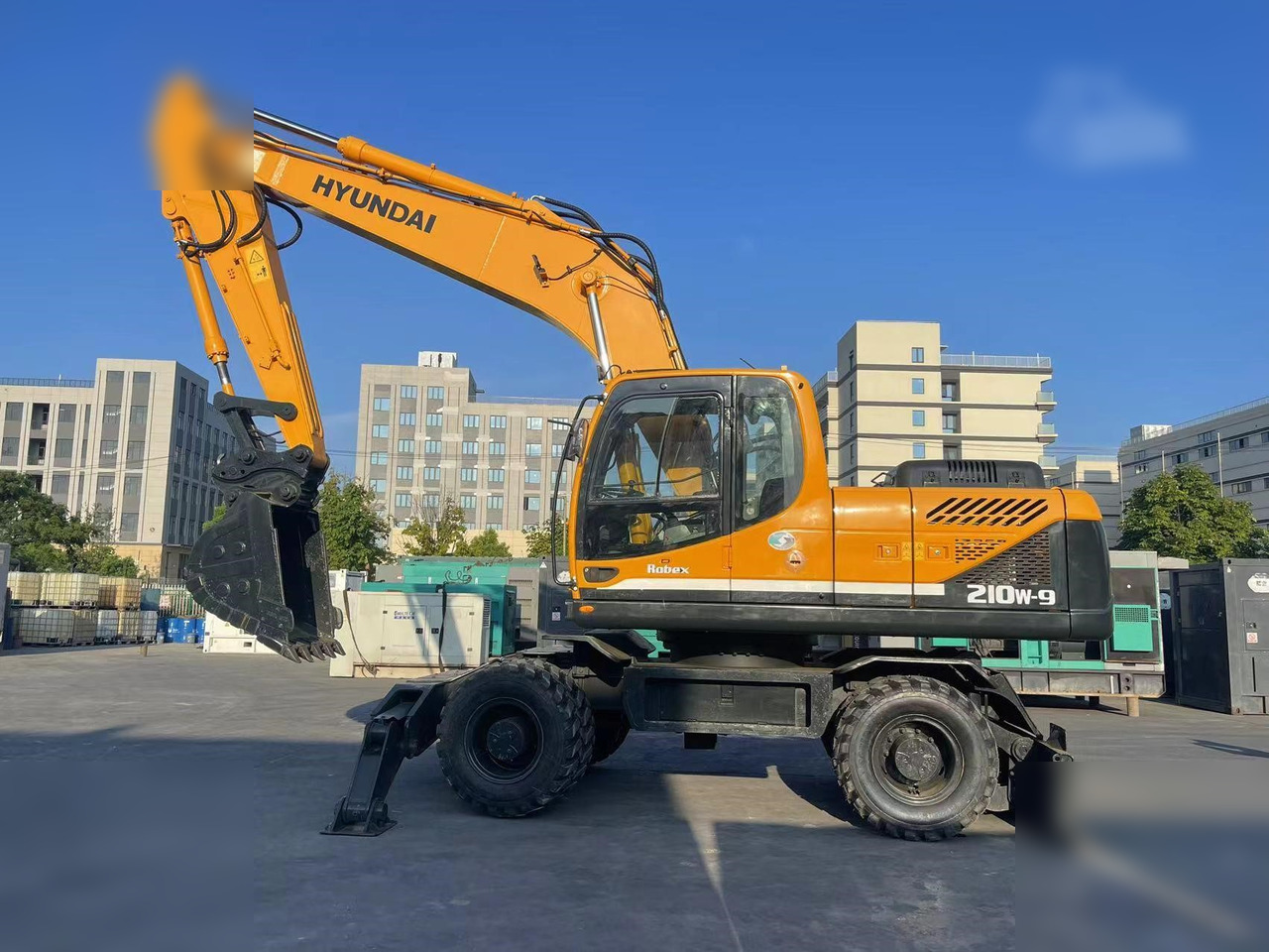 HYUNDAI ROBEX 210W-9S - Wheel excavator: picture 1 HYUNDAI ROBEX 210W-9S - Wheel excavator: picture 1