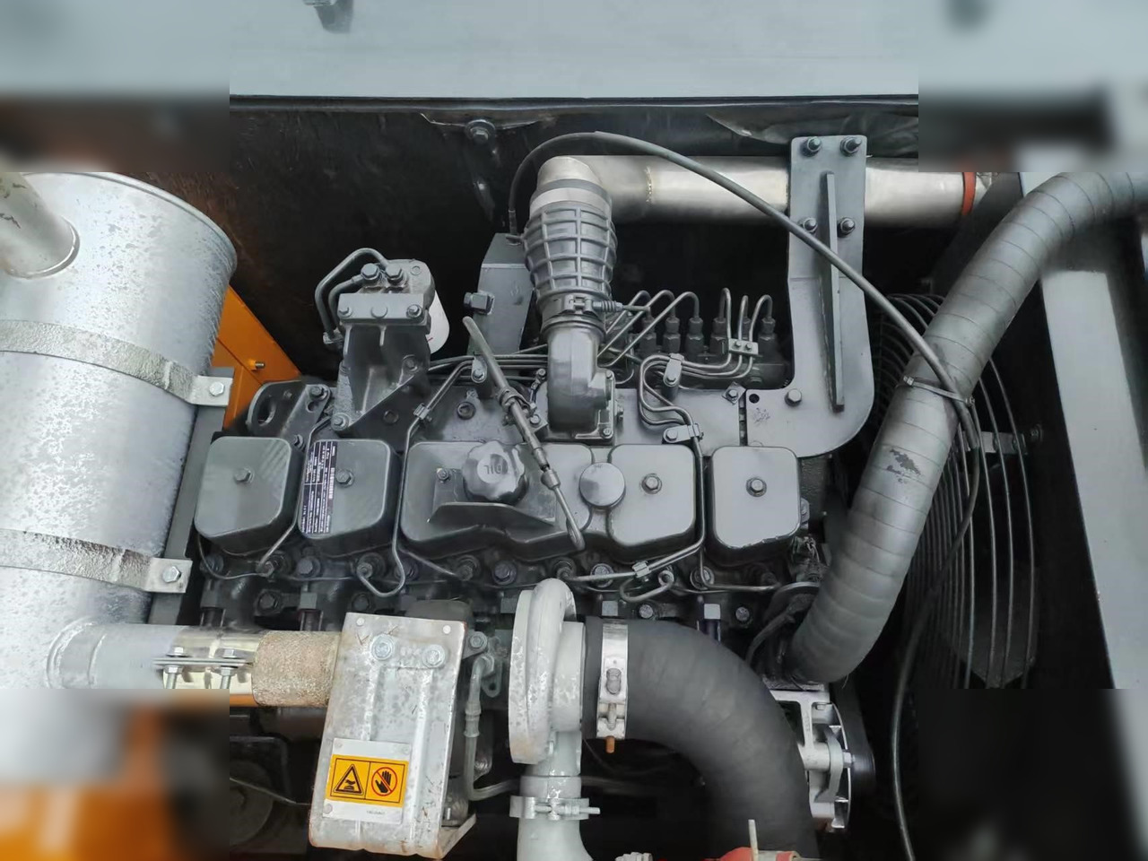 Crawler excavator HYUNDAI ROBEX 220 LC-9S: picture 9 Crawler excavator HYUNDAI ROBEX 220 LC-9S: picture 9