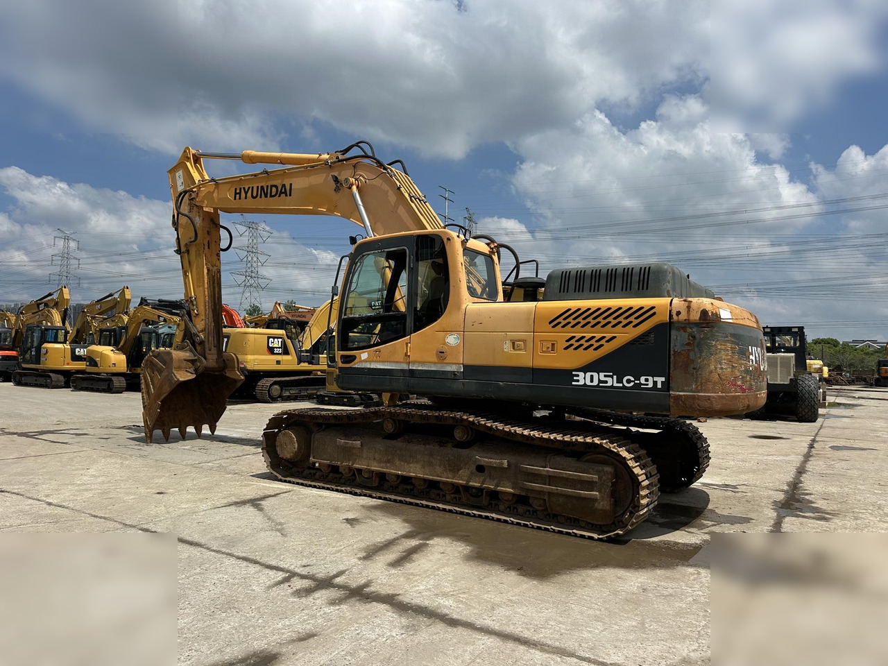 HYUNDAI ROBEX 305 LC-7 - Crawler excavator: picture 1 HYUNDAI ROBEX 305 LC-7 - Crawler excavator: picture 1