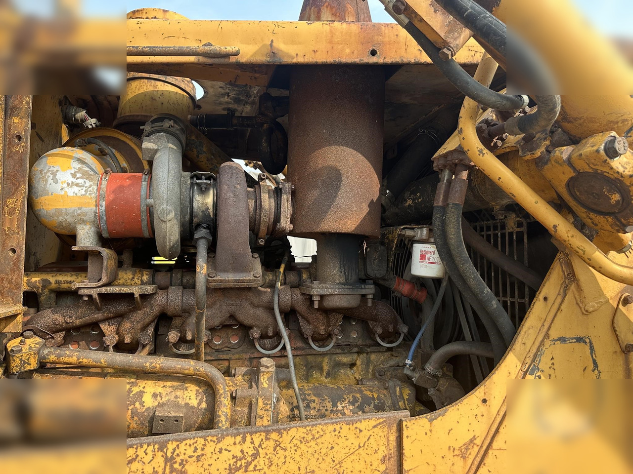Bulldozer KOMATSU D85-18: picture 6