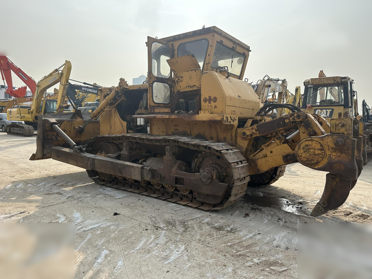 KOMATSU D85-18 - Bulldozer: picture 1 KOMATSU D85-18 - Bulldozer: picture 1