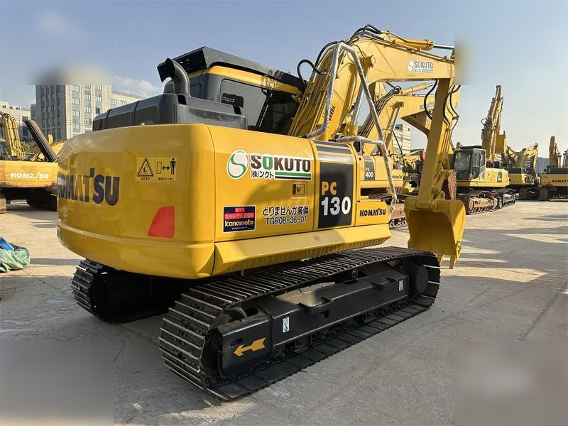 KOMATSU PC130-7 - Crawler excavator: picture 2 KOMATSU PC130-7 - Crawler excavator: picture 2
