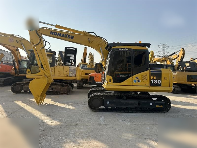 KOMATSU PC130-7 - Crawler excavator: picture 1 KOMATSU PC130-7 - Crawler excavator: picture 1