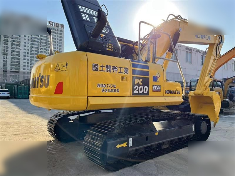 KOMATSU PC200-8N1 - Crawler excavator: picture 5 KOMATSU PC200-8N1 - Crawler excavator: picture 5