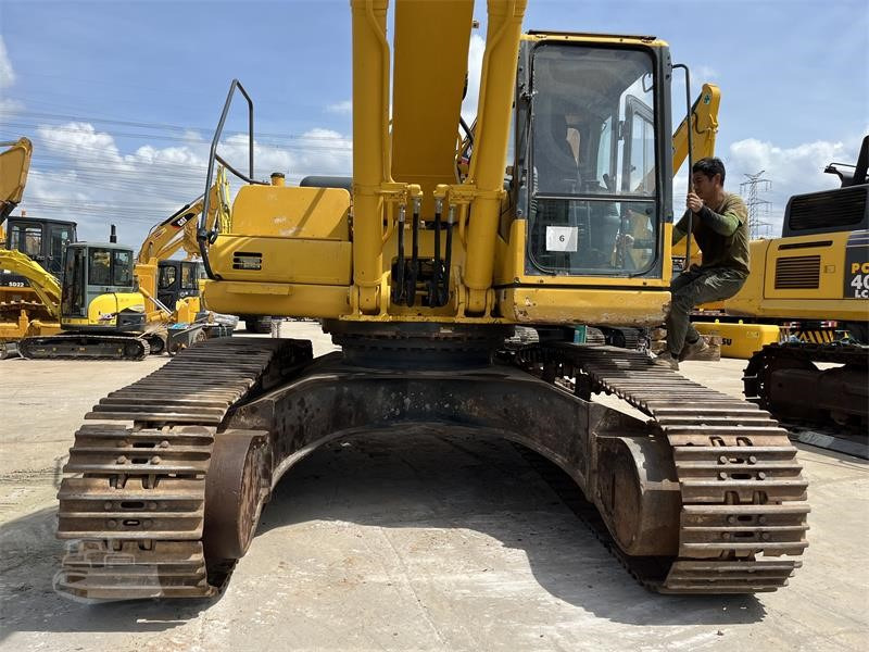 KOMATSU PC400-8 - Crawler excavator: picture 4 KOMATSU PC400-8 - Crawler excavator: picture 4