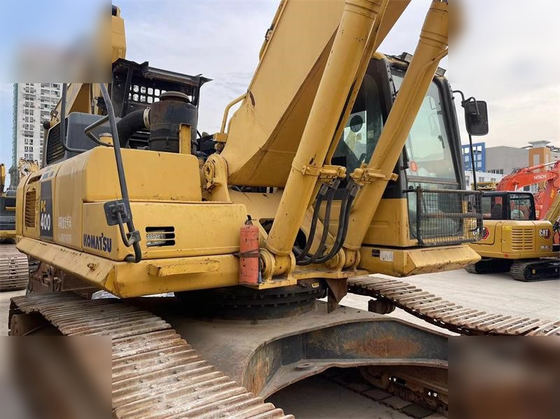 KOMATSU PC400-8 - Crawler excavator: picture 5 KOMATSU PC400-8 - Crawler excavator: picture 5