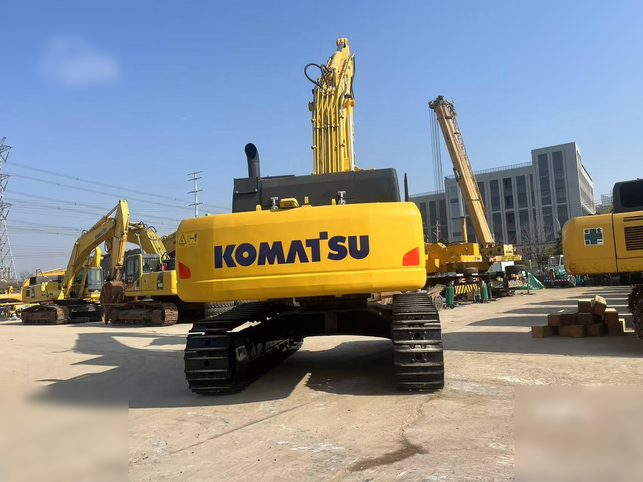 KOMATSU PC400-8R - Crawler excavator: picture 3 KOMATSU PC400-8R - Crawler excavator: picture 3