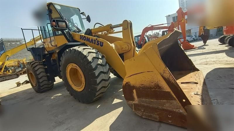 KOMATSU WA380Z-6 - Wheel loader: picture 5 KOMATSU WA380Z-6 - Wheel loader: picture 5