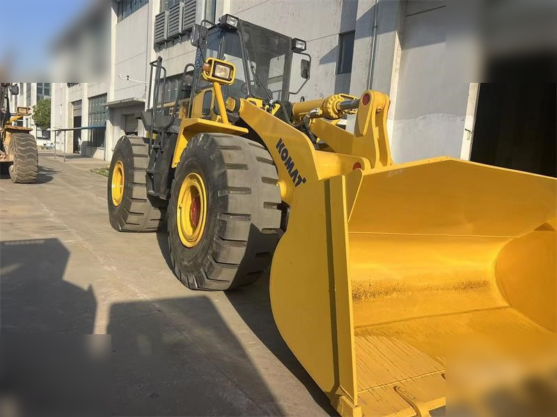KOMATSU WA470-3 - Wheel loader: picture 5 KOMATSU WA470-3 - Wheel loader: picture 5