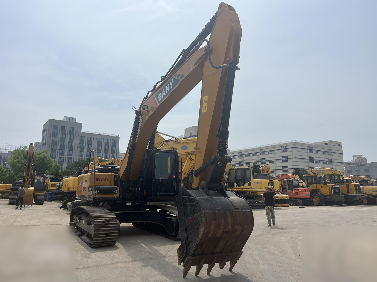 SANY SY215C - Crawler excavator: picture 4 SANY SY215C - Crawler excavator: picture 4